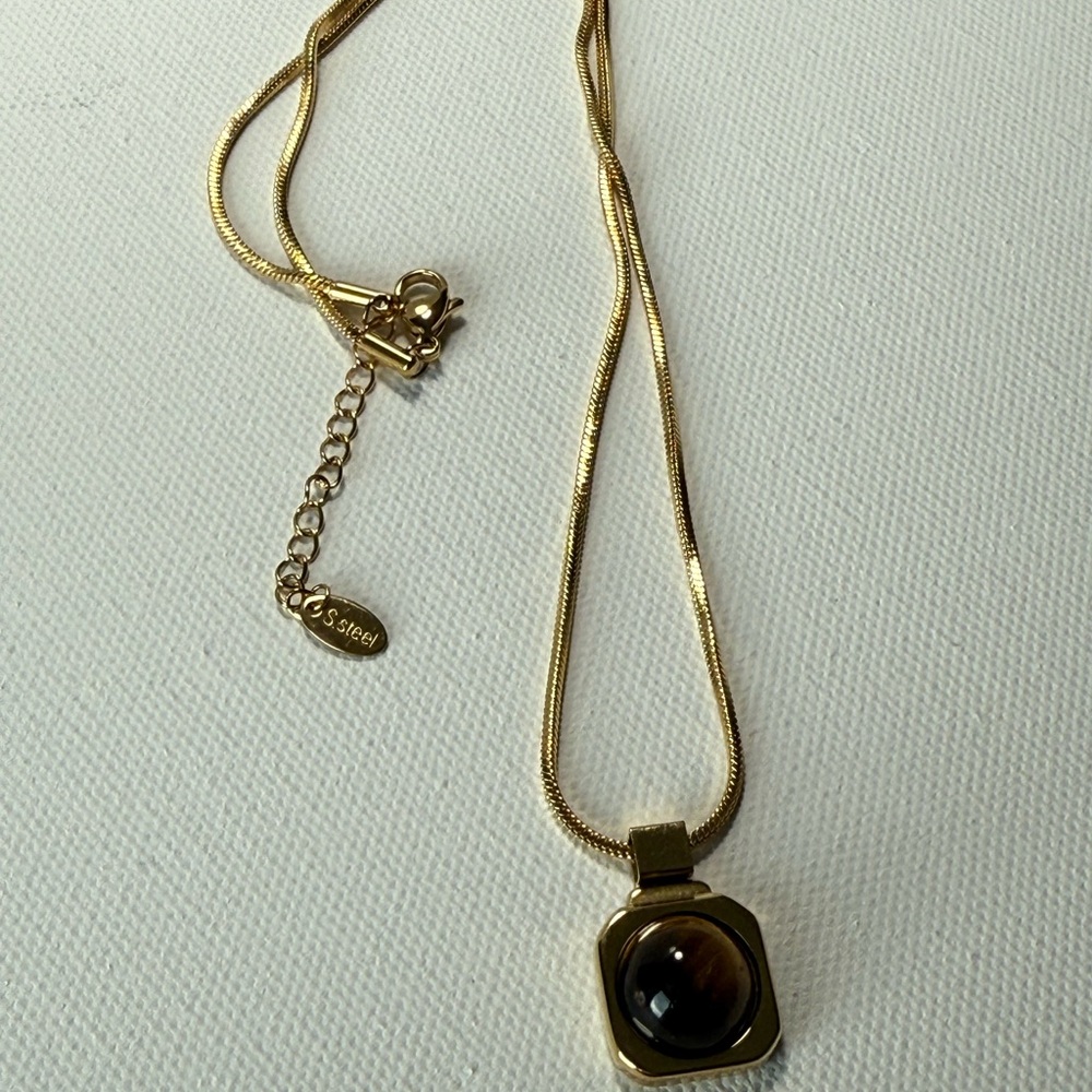 Natural Tiger Stone Square Pendant Necklace - Picture 11 of 13